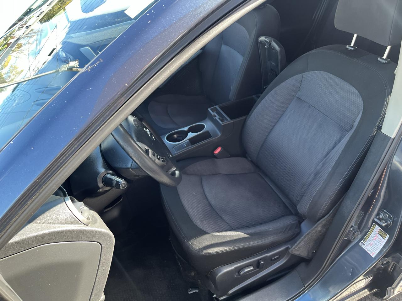 Nissan Rogue SV 4D SUV AWD 2013