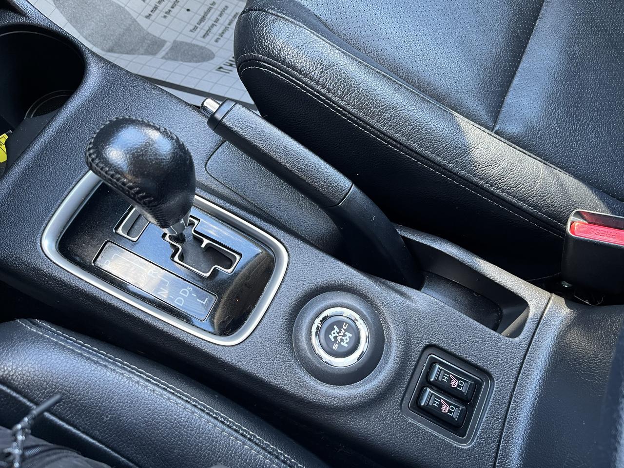 Mitsubishi Outlander SE S-AWC 2015