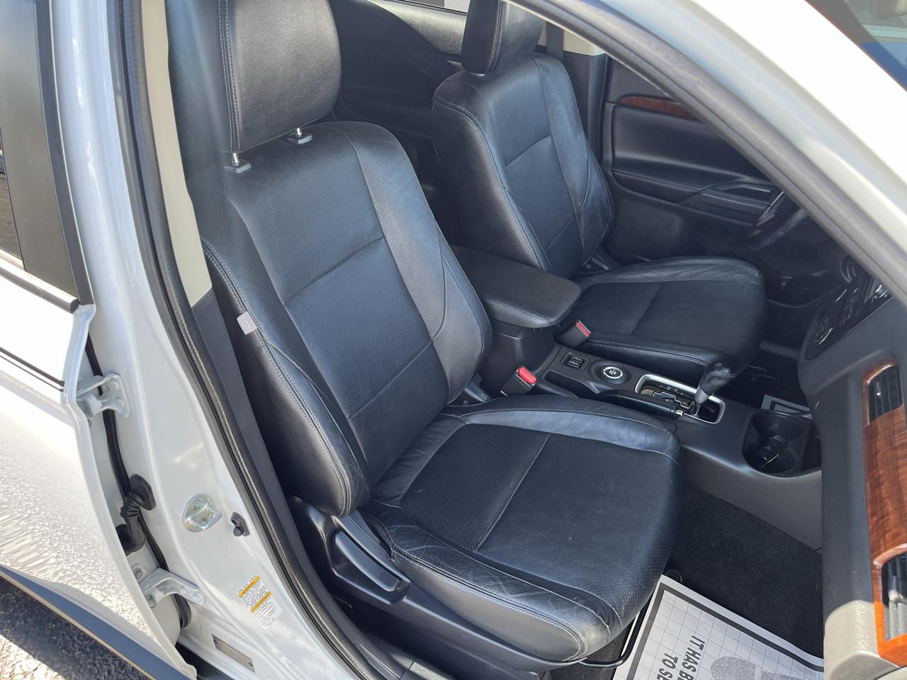 Mitsubishi Outlander SE S-AWC 2015