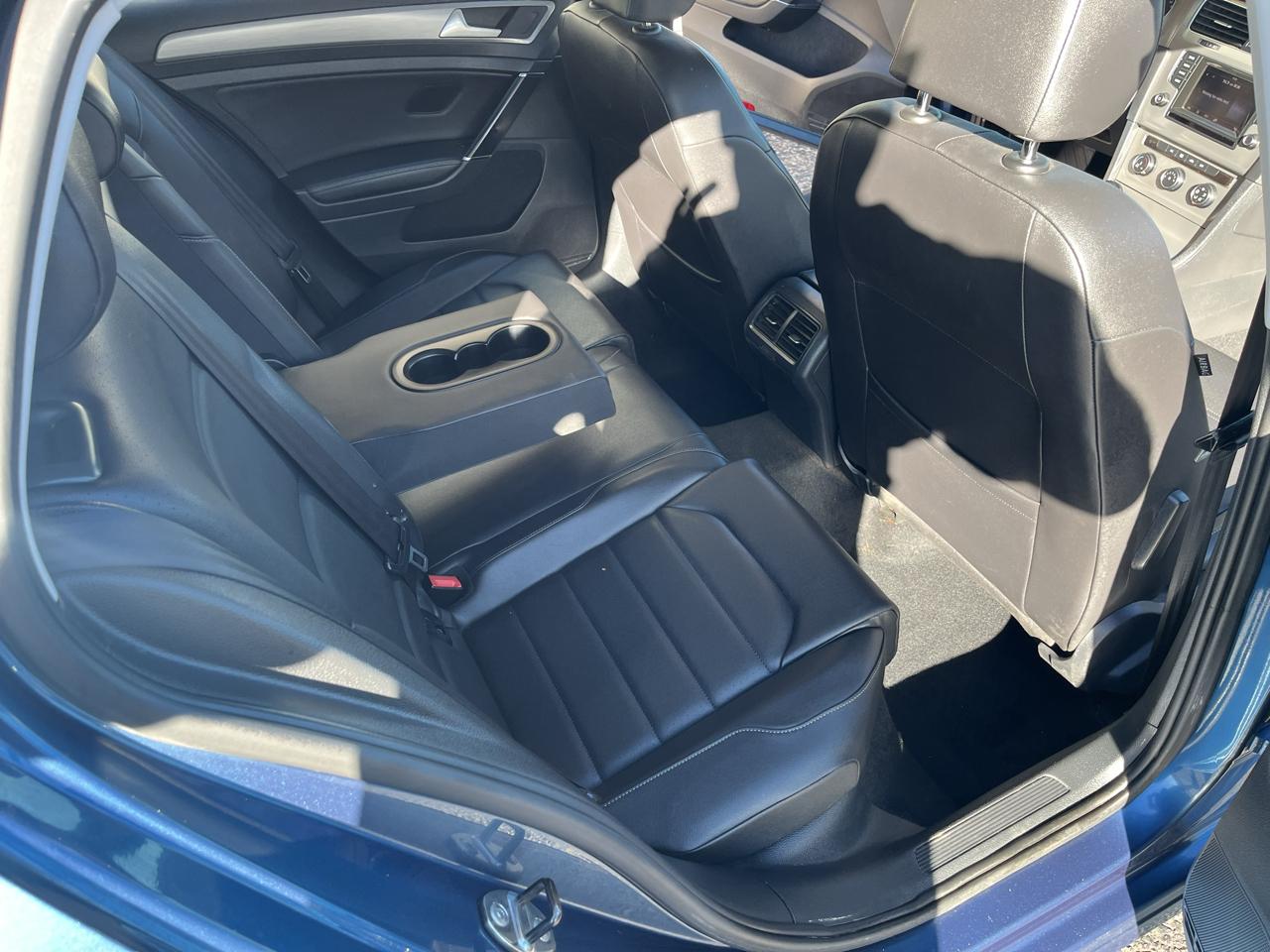 Volkswagen Golf TDI S 6M 2015