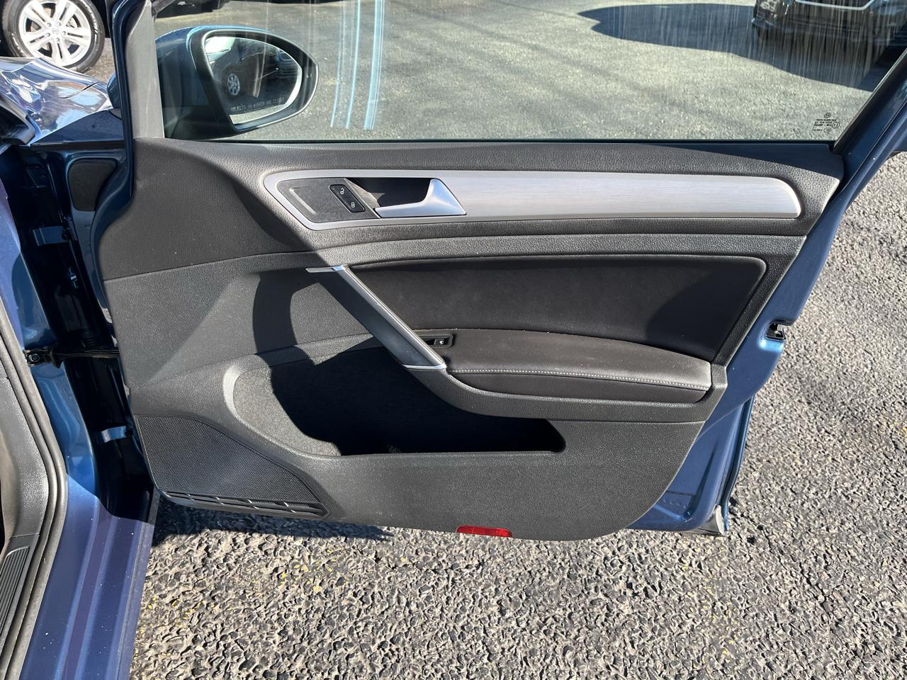Volkswagen Golf TDI S 6M 2015