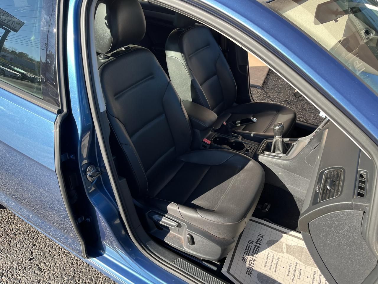 Volkswagen Golf TDI S 6M 2015