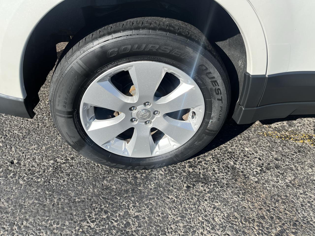 Subaru Outback 2.5i Premium 2012