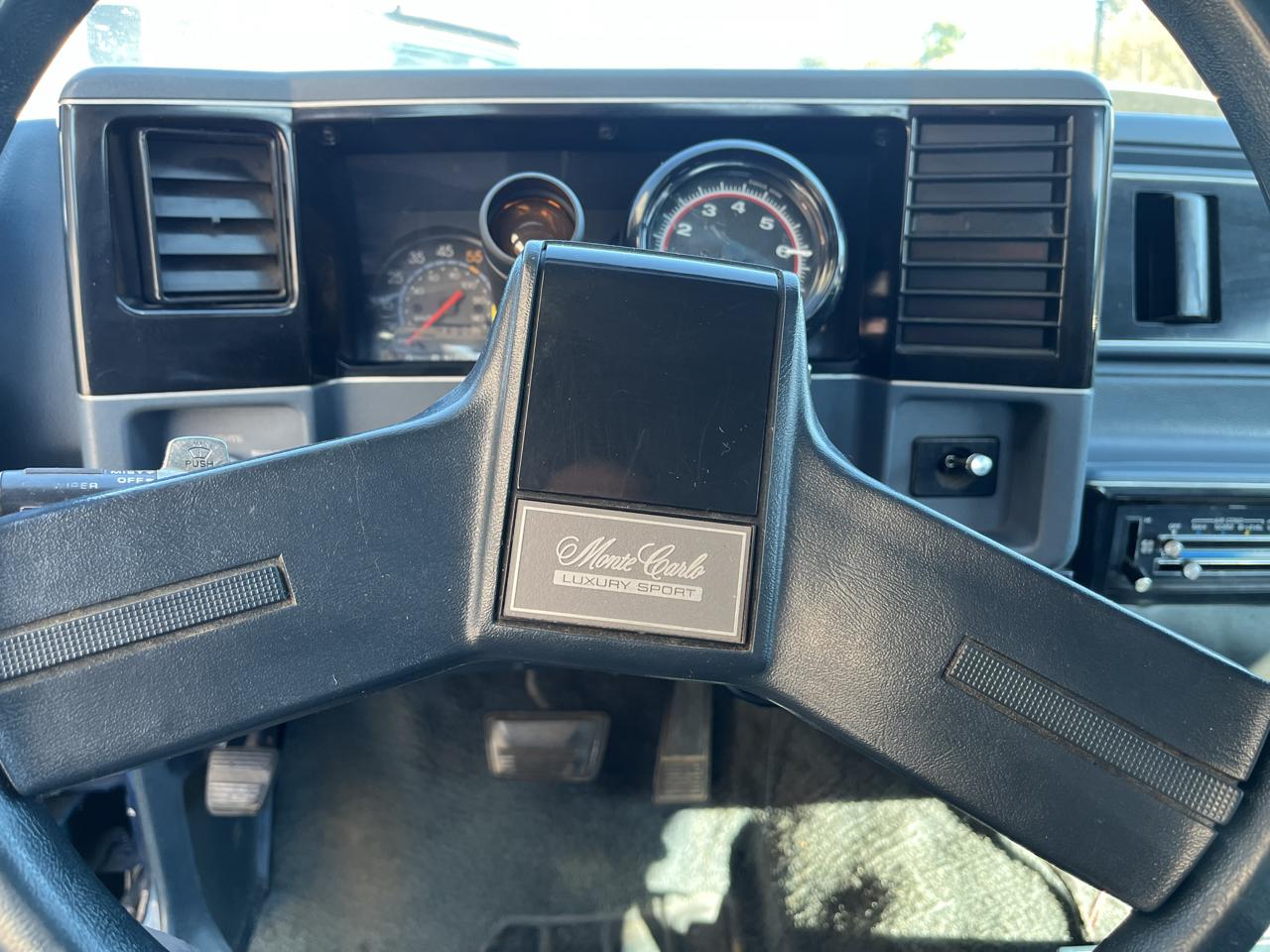 Chevrolet Monte Carlo 2dr Coupe LS 1986