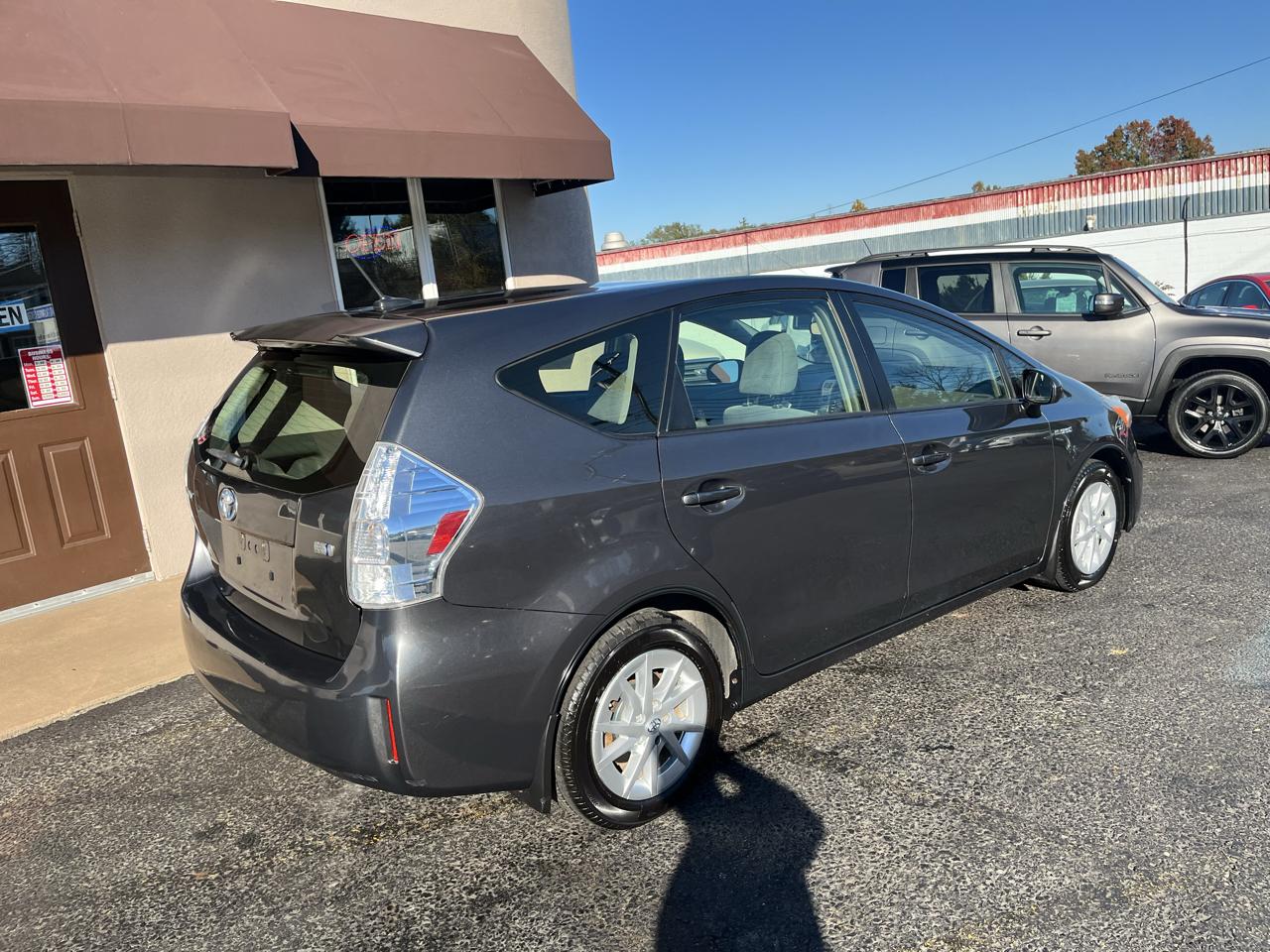 Toyota Prius V Three 2013