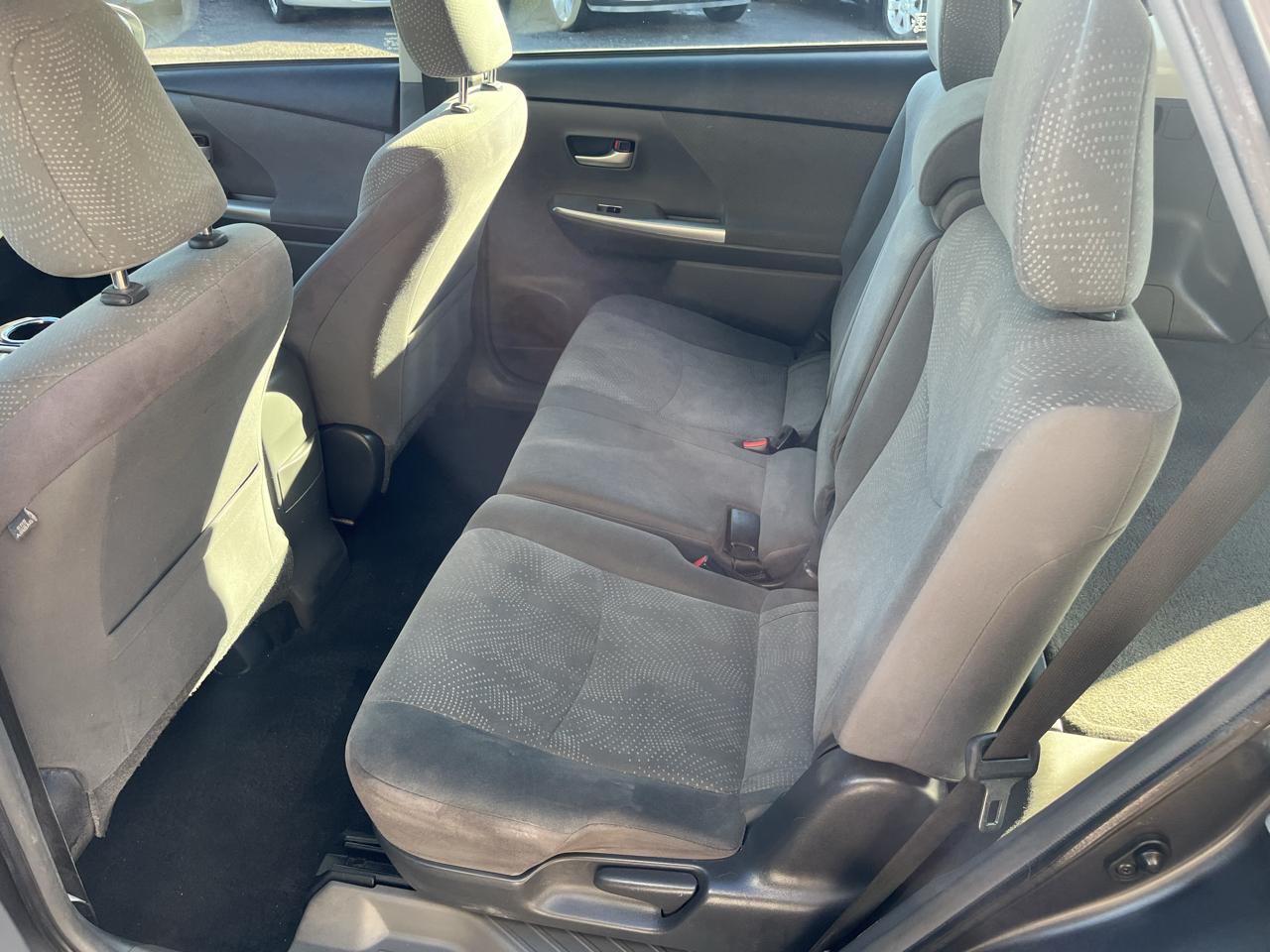 Toyota Prius V Three 2013
