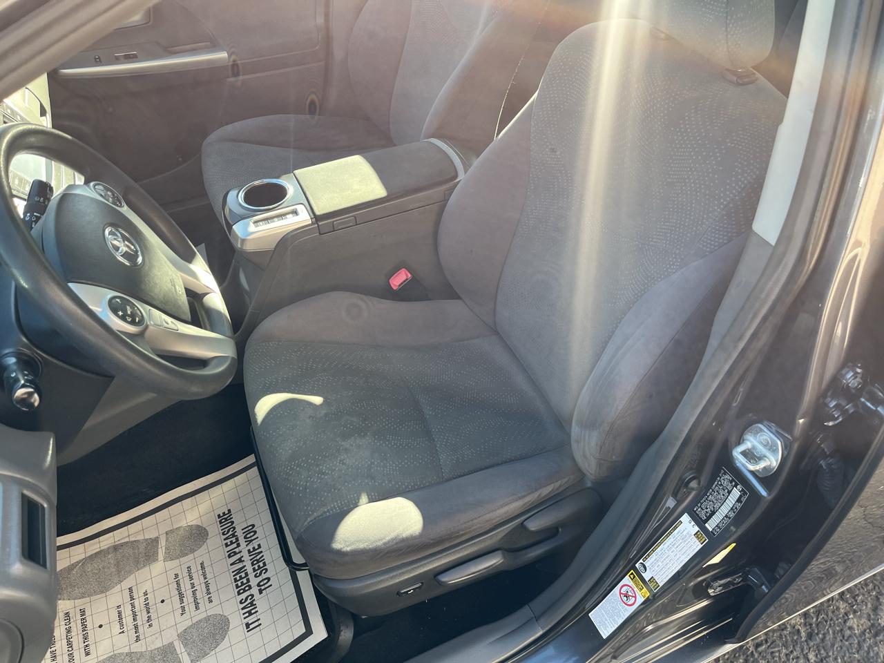 Toyota Prius V Three 2013