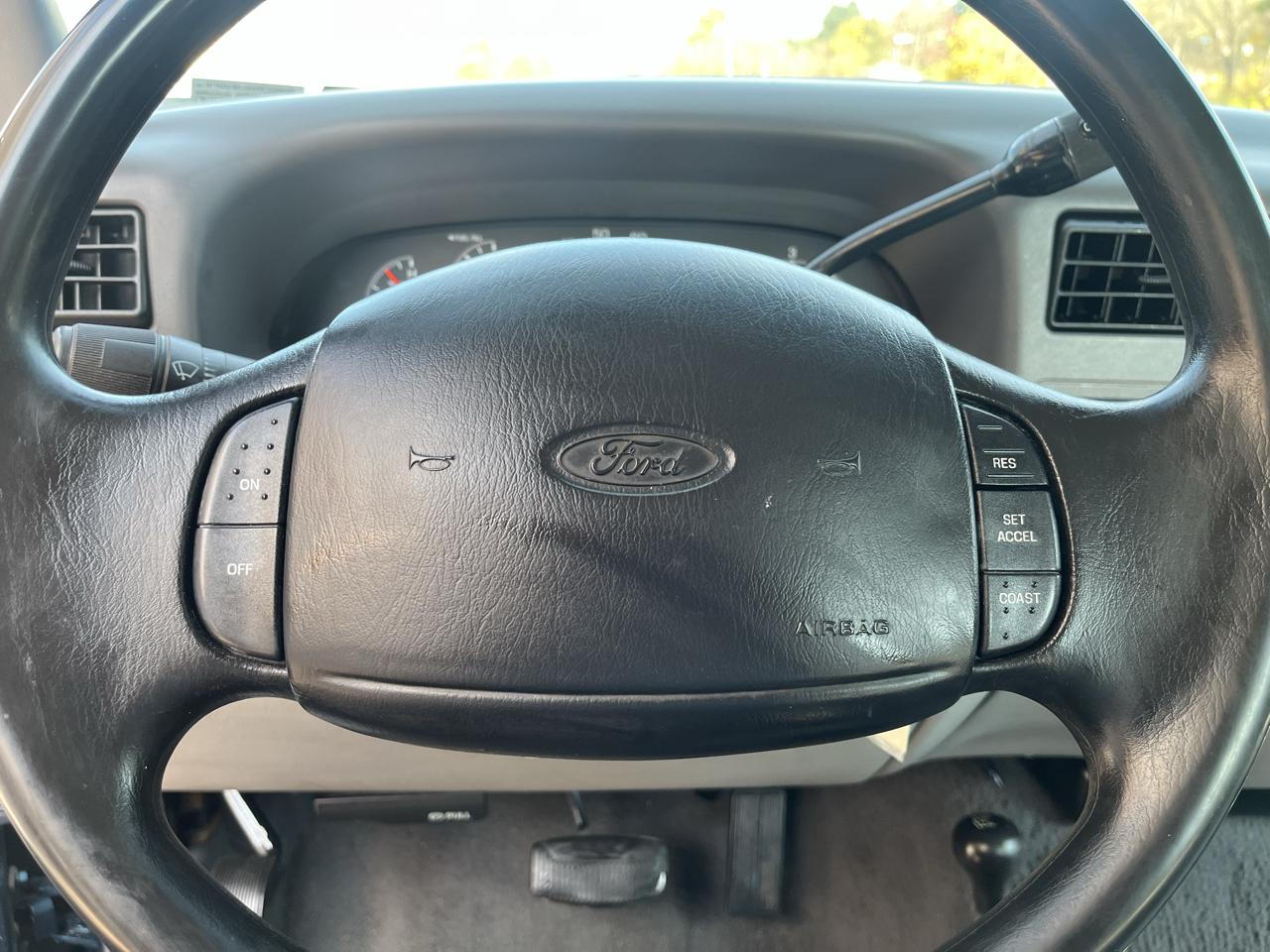 Ford F-250 SD XLT SuperCab Short Bed 4WD 1999