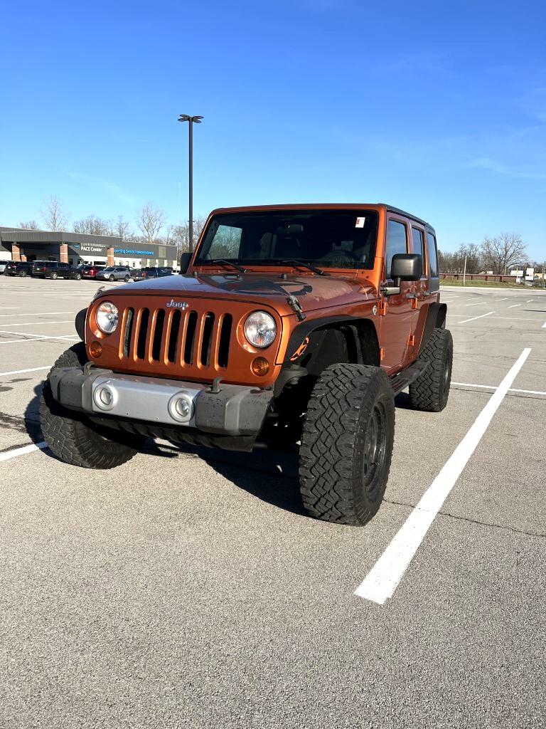 Jeep Wrangler Unlimited Sahara 4WD 2011 Jeep Wrangler Unlimited Sahara 4WD 2011