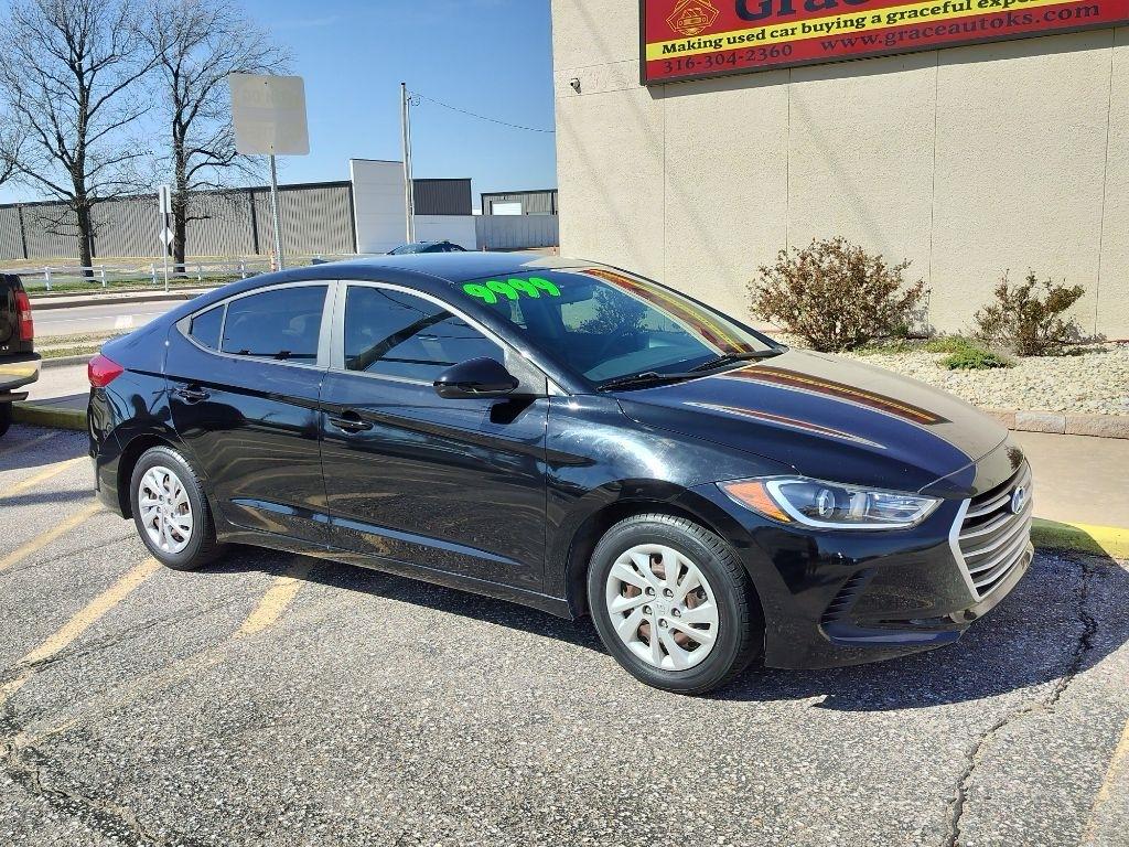Hyundai Elantra SE 6AT 2017