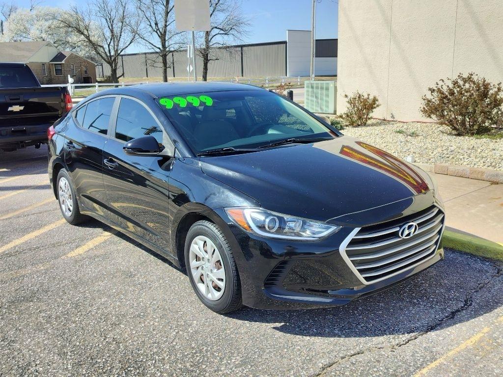 Hyundai Elantra SE 6AT 2017