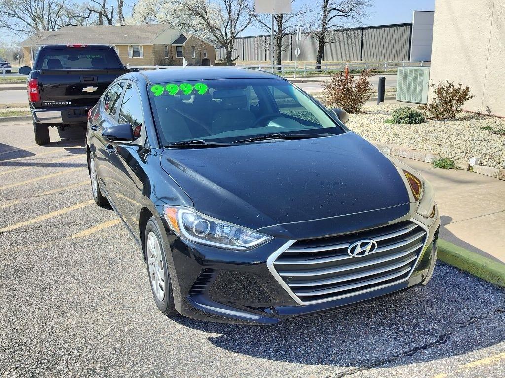 Hyundai Elantra SE 6AT 2017