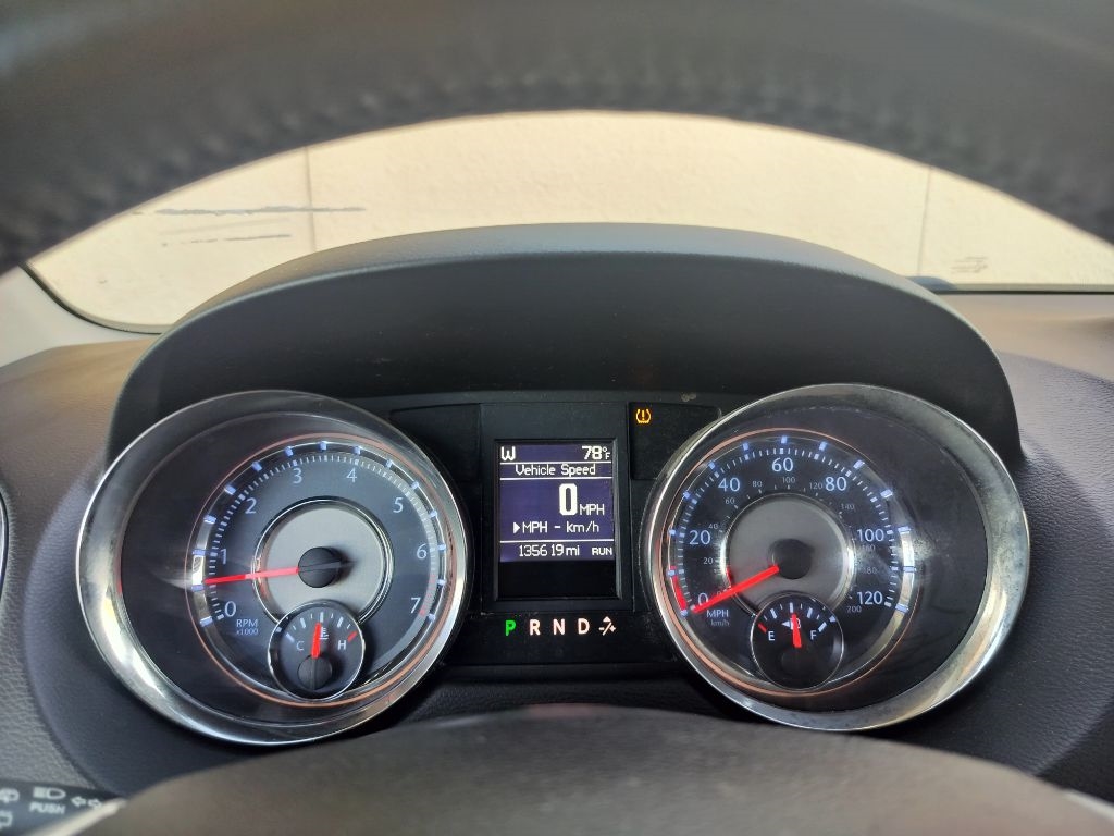 Chrysler Town & Country Touring 2014