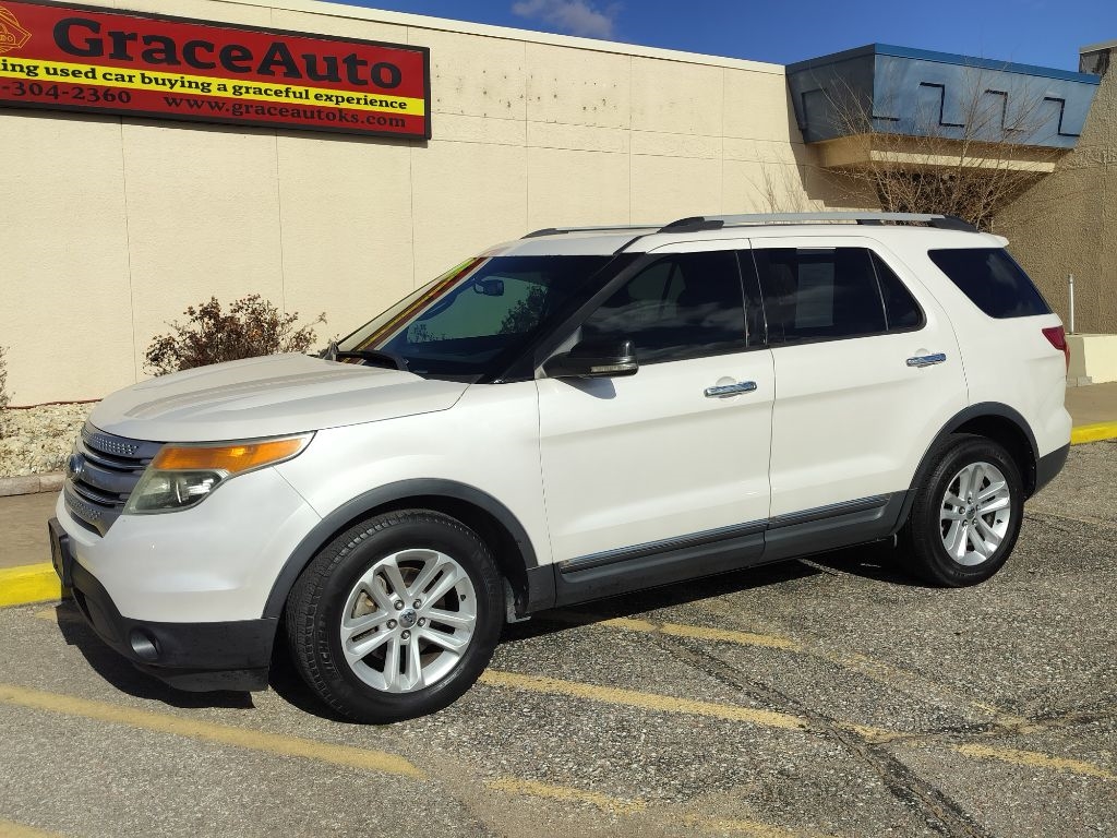 Ford Explorer XLT FWD 2011