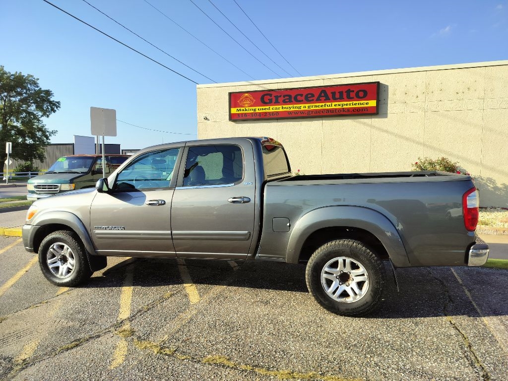 2006 Toyota Tundra SR5 Double Cab photo 2