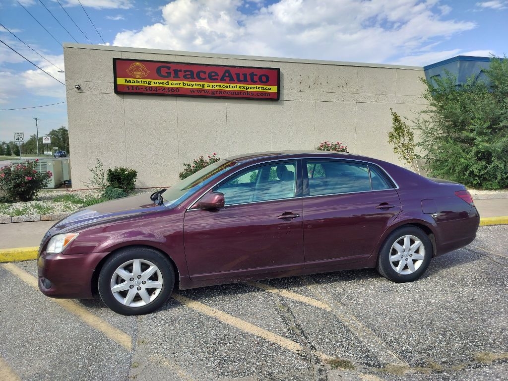 2009 Toyota Avalon XL photo 3