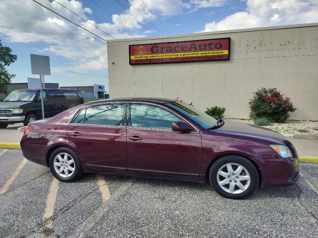 2009 Toyota Avalon XL photo 8