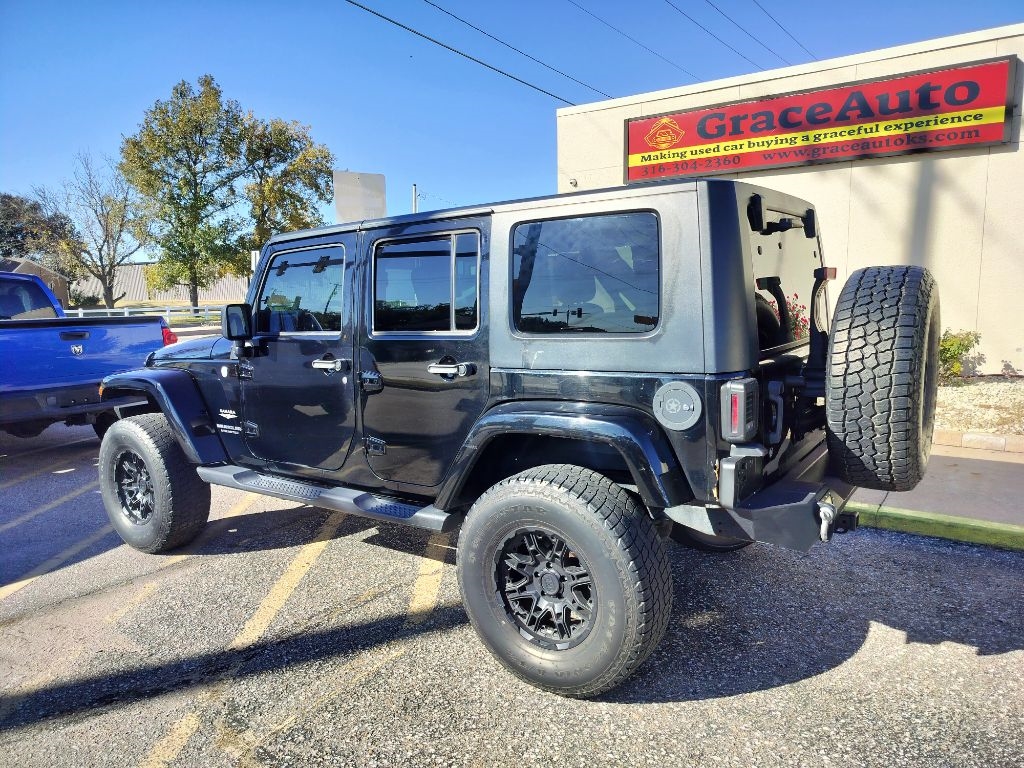 Jeep Wrangler Unlimited Sahara 4WD 2010