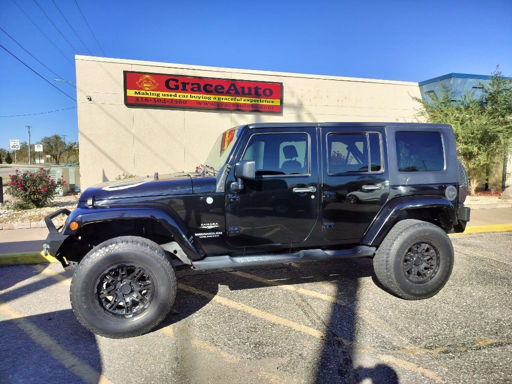 Jeep Wrangler Unlimited Sahara 4WD 2010