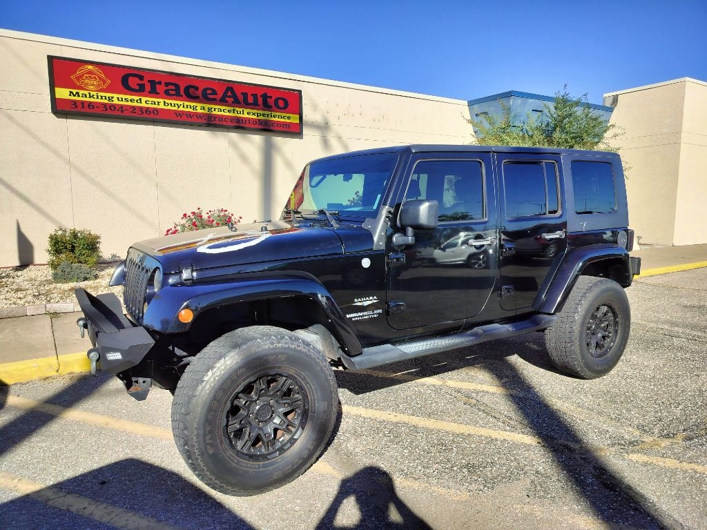 Jeep Wrangler Unlimited Sahara 4WD 2010