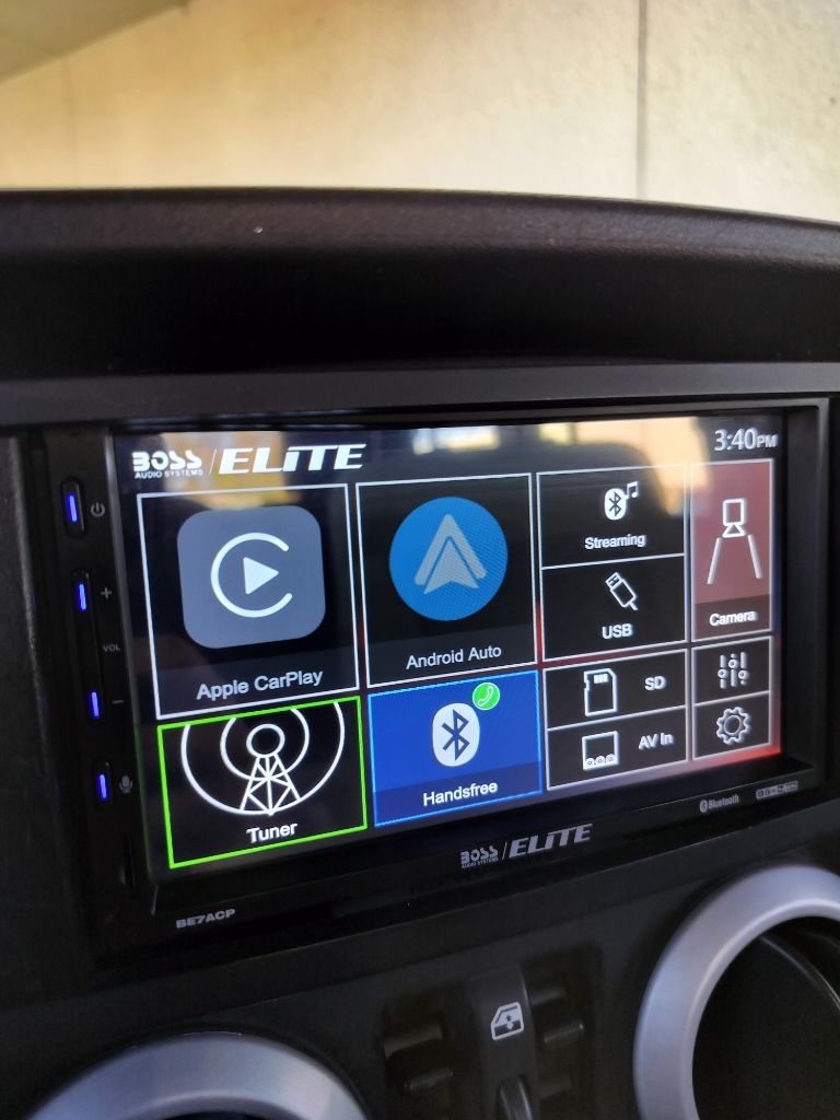 Jeep Wrangler Unlimited Sahara 4WD 2010