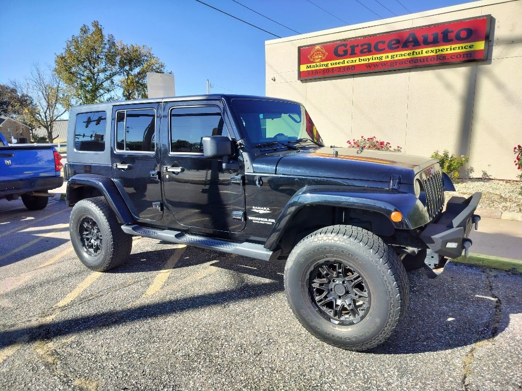 Jeep Wrangler Unlimited Sahara 4WD 2010