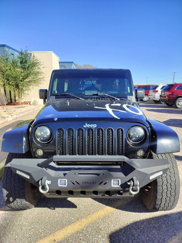 Jeep Wrangler Unlimited Sahara 4WD 2010