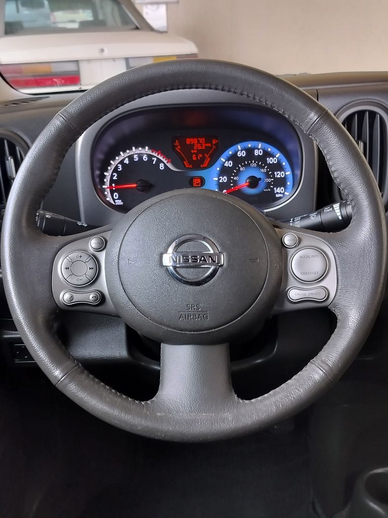 Nissan Cube 1.8 S 2012