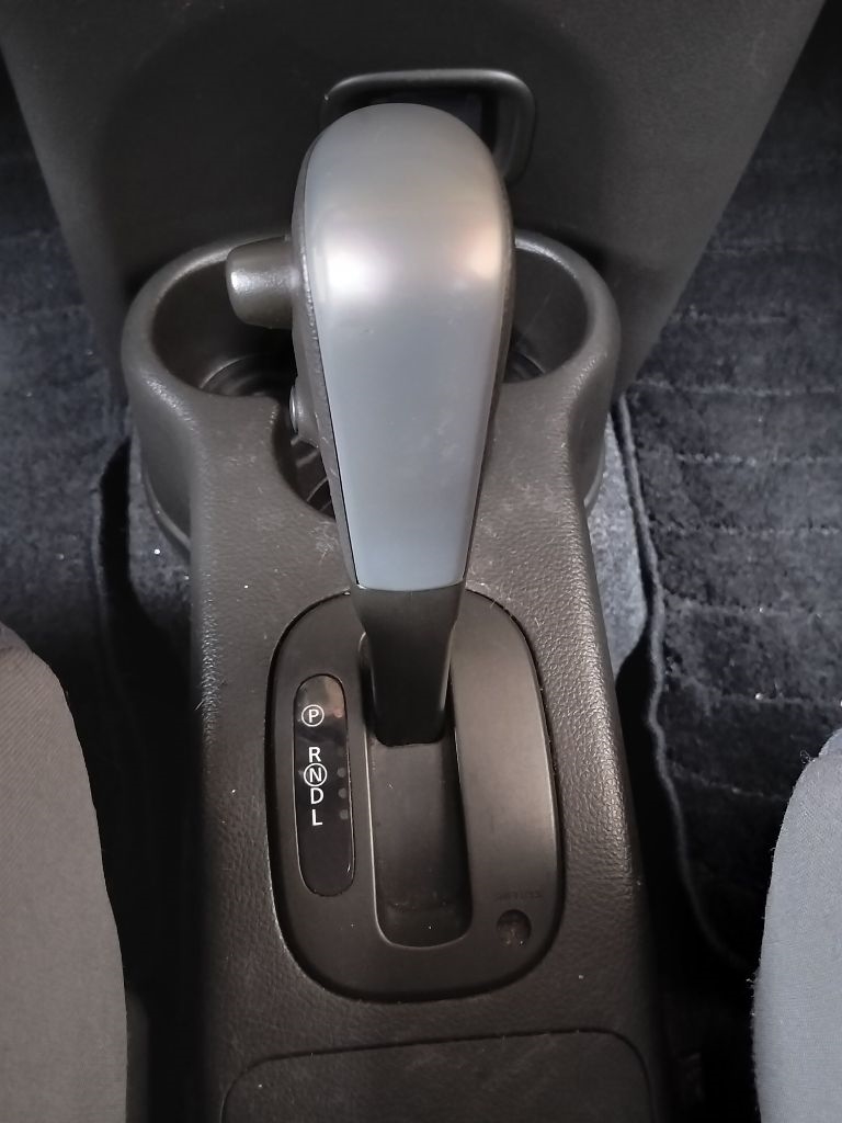 Nissan Cube 1.8 S 2012