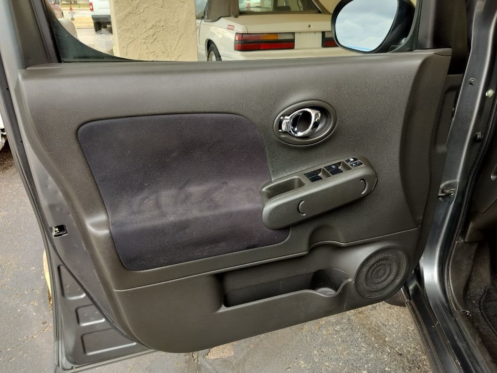 Nissan Cube 1.8 S 2012