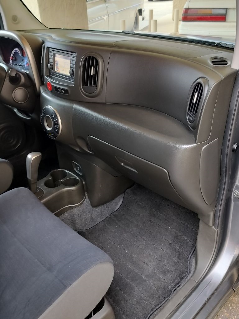 Nissan Cube 1.8 S 2012