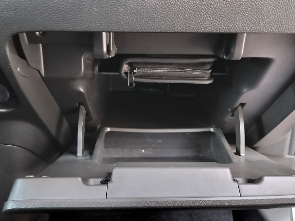 Nissan Cube 1.8 S 2012