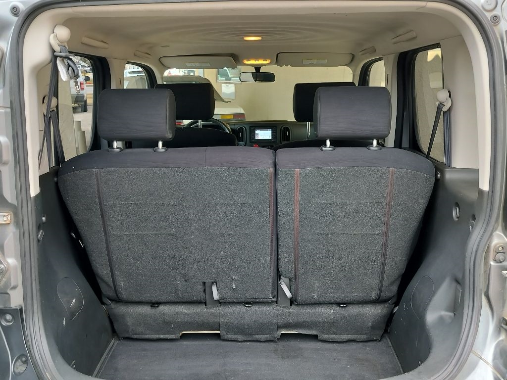 Nissan Cube 1.8 S 2012