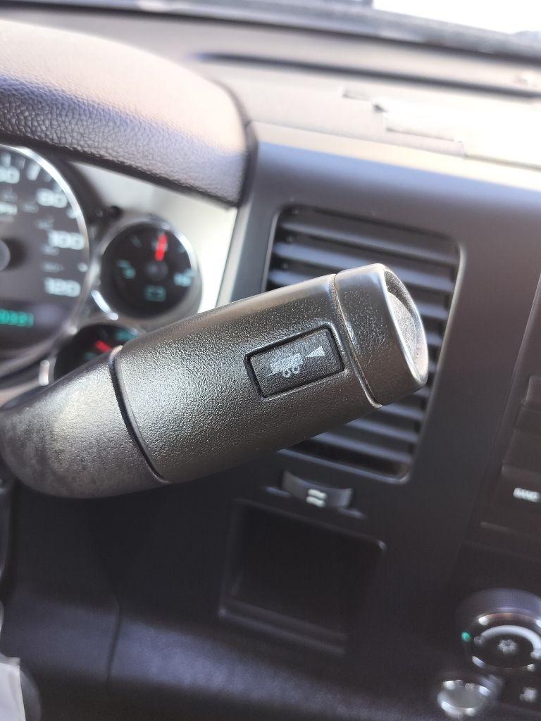 Chevrolet Silverado 1500 LTZ Crew Cab 2WD 2008