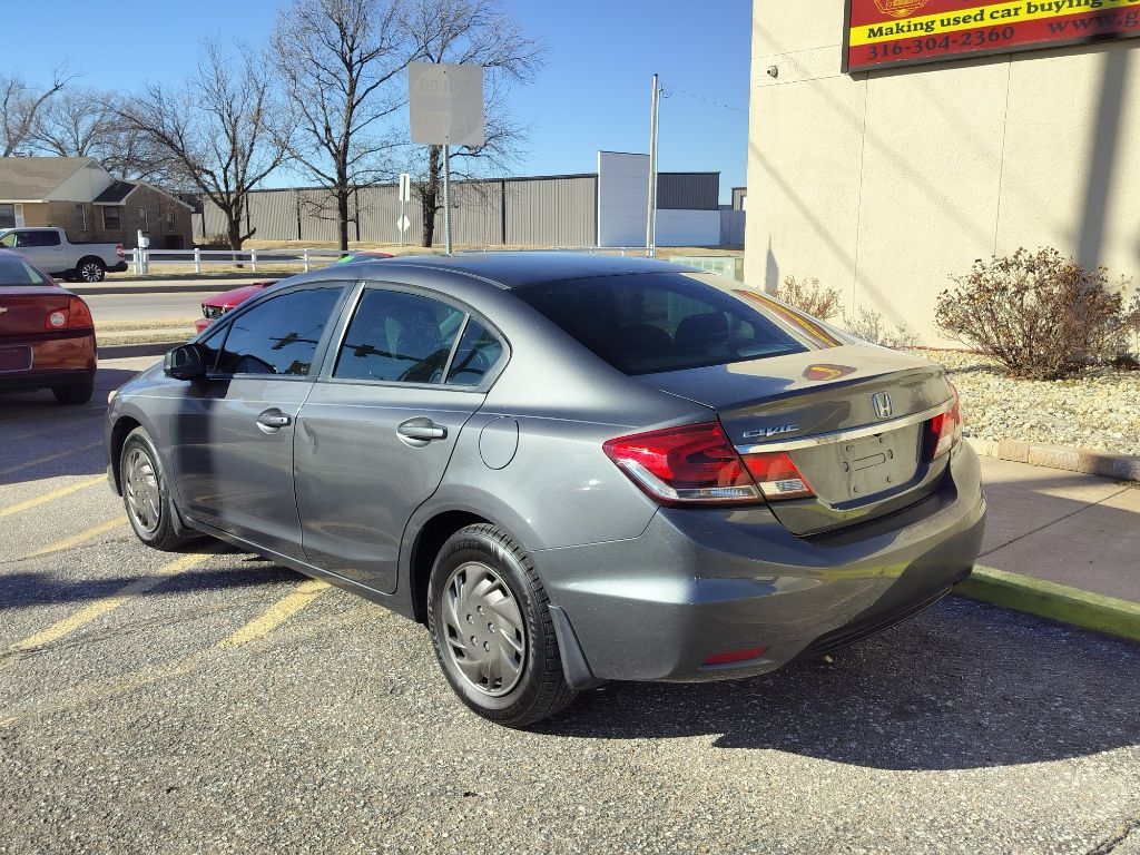 Honda Civic LX Sedan 5-Speed AT 2013