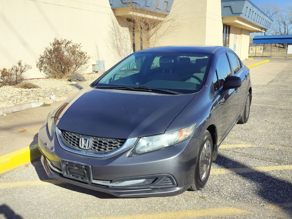 Honda Civic LX Sedan 5-Speed AT 2013
