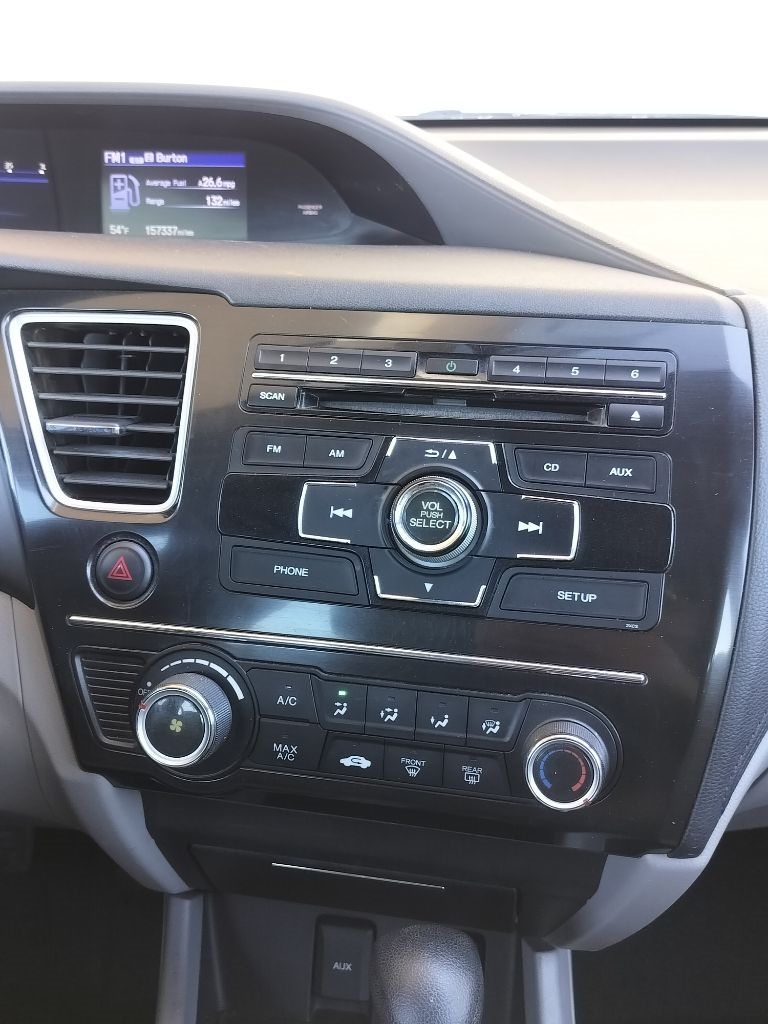 Honda Civic LX Sedan 5-Speed AT 2013