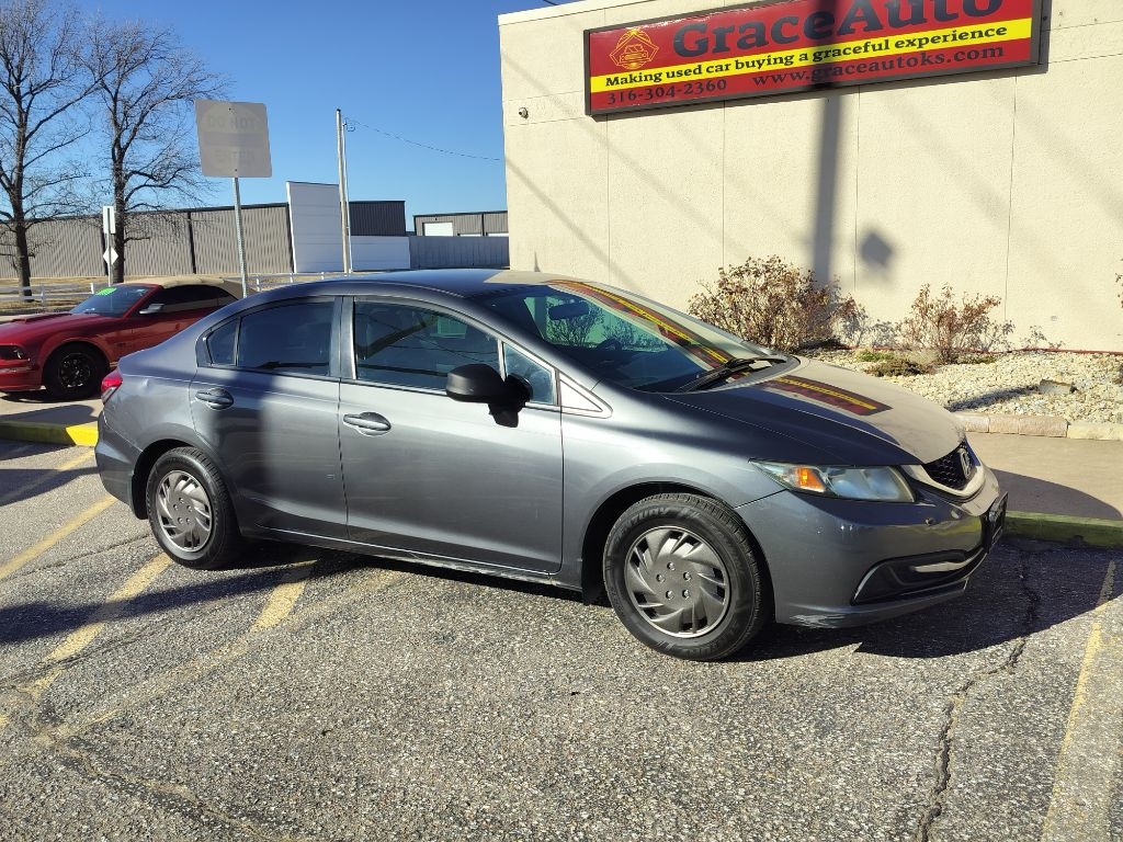 Honda Civic LX Sedan 5-Speed AT 2013