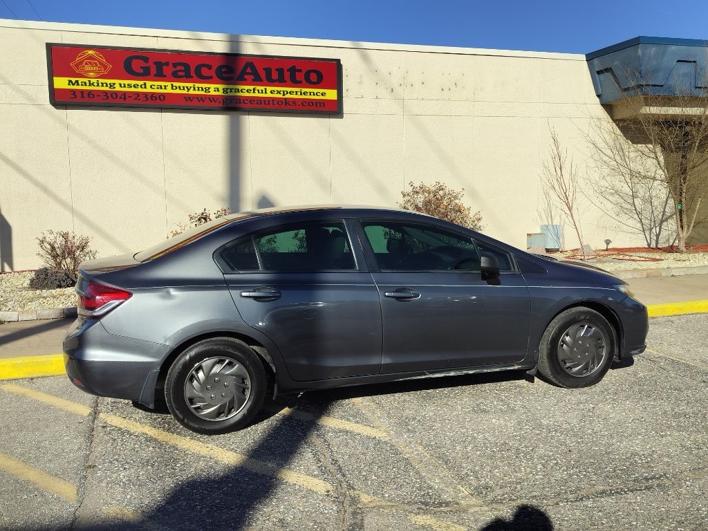Honda Civic LX Sedan 5-Speed AT 2013