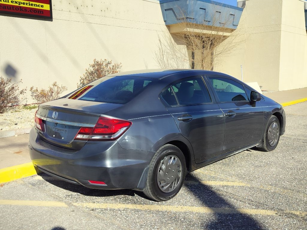 Honda Civic LX Sedan 5-Speed AT 2013