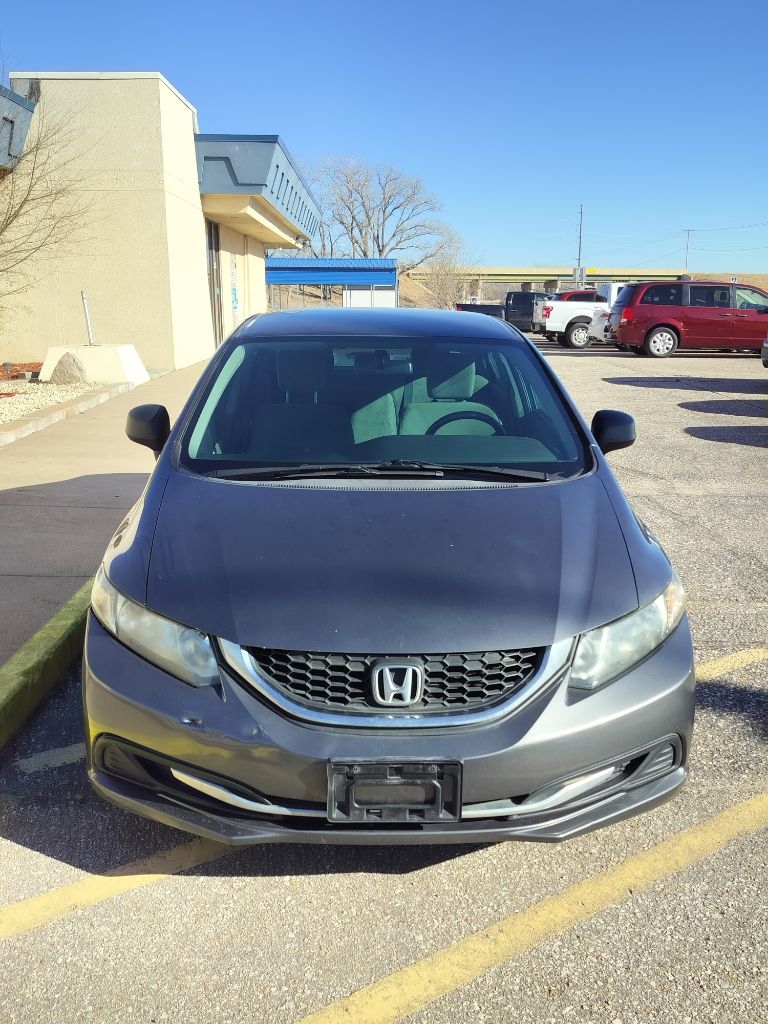 Honda Civic LX Sedan 5-Speed AT 2013