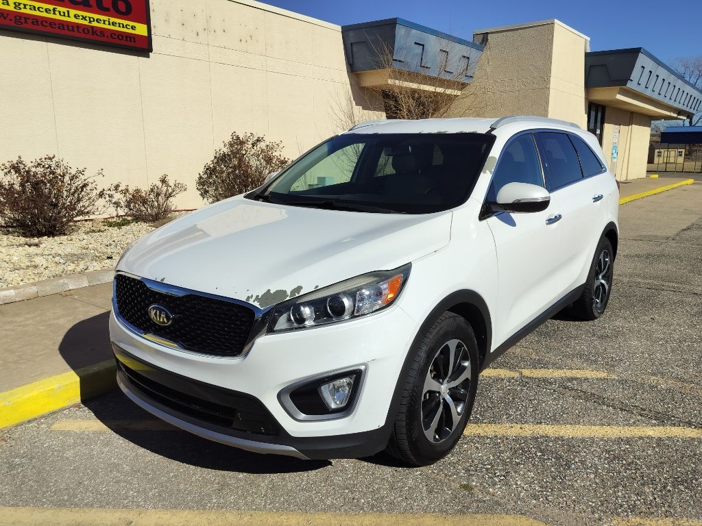 Kia Sorento EX V6 2WD 2016