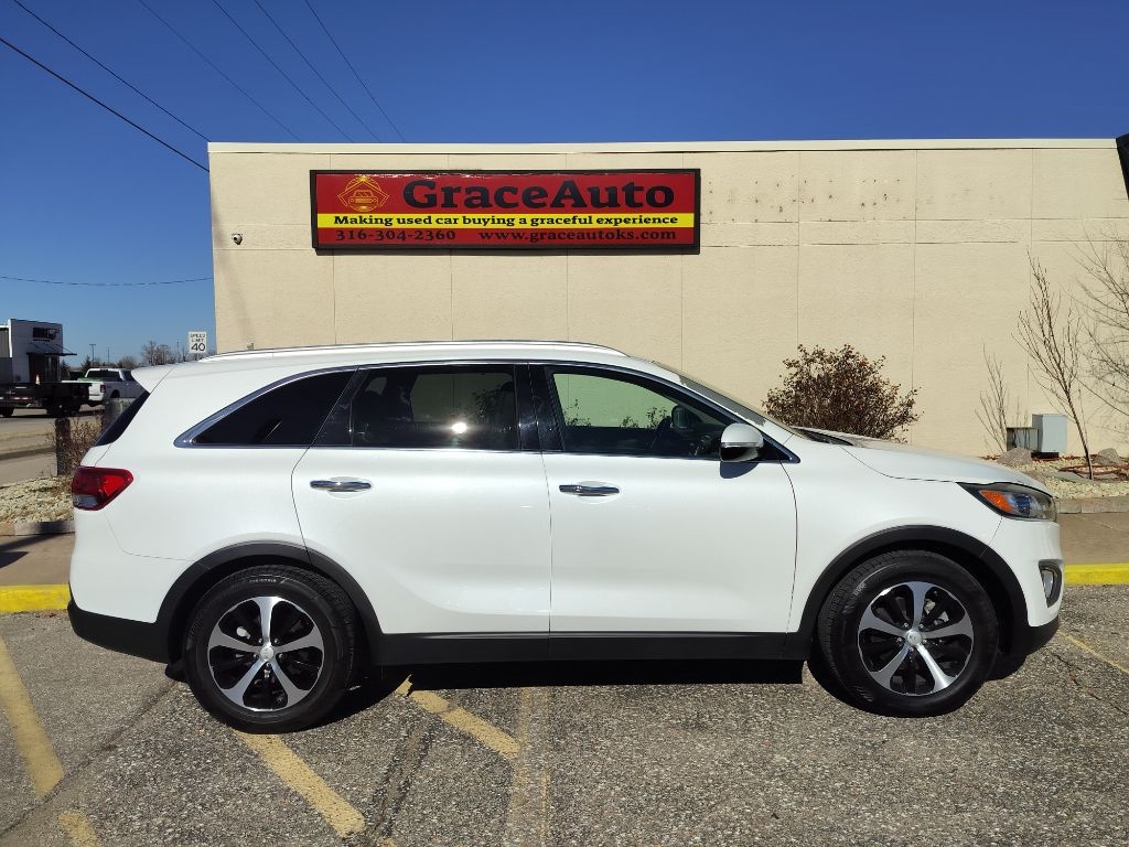 Kia Sorento EX V6 2WD 2016