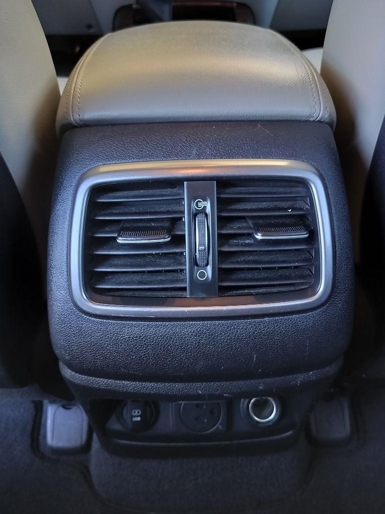 Kia Sorento EX V6 2WD 2016