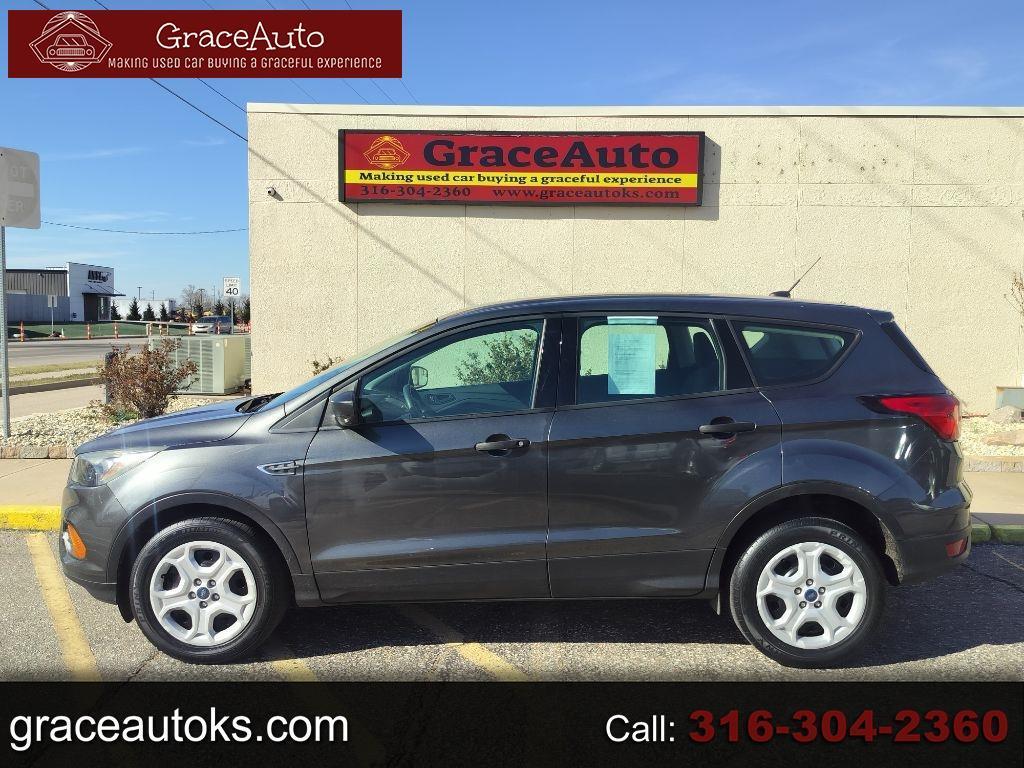 2019 Ford Escape S FWD