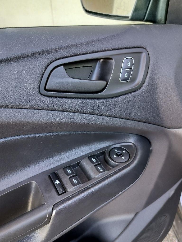 Ford Escape S FWD 2019