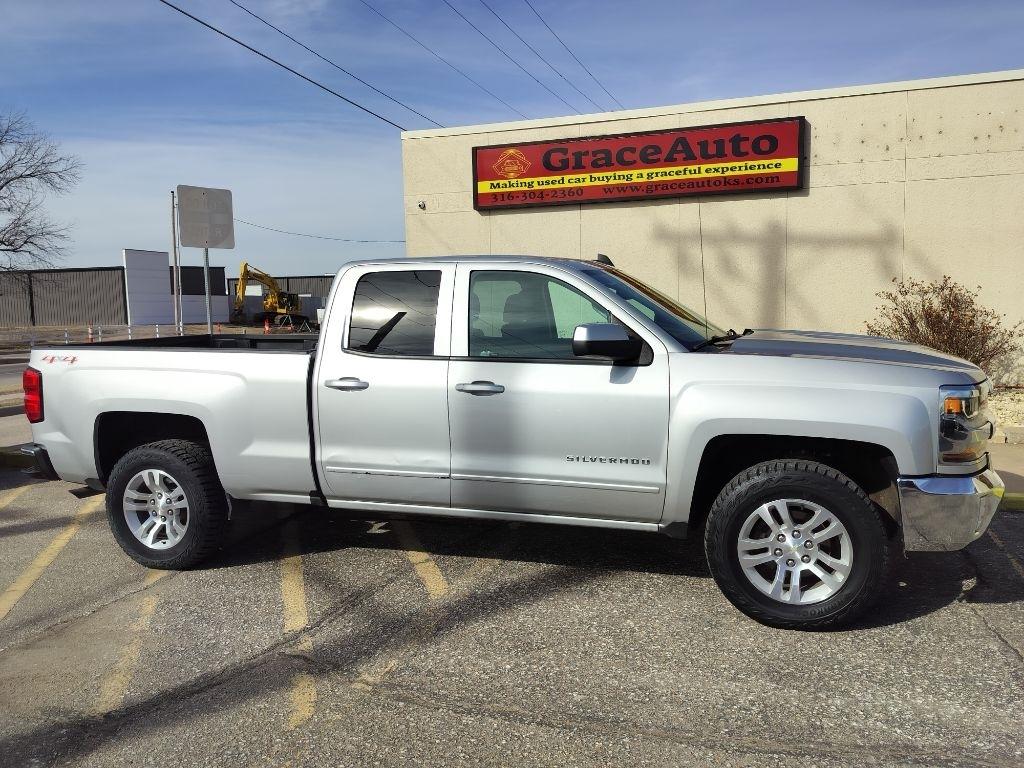 Chevrolet Silverado 1500 LT Double Cab 4WD 2017