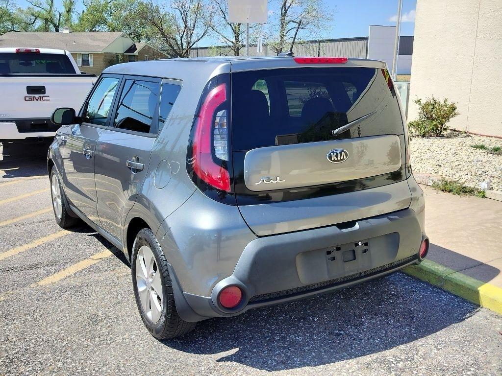 Kia Soul Base 6A 2016