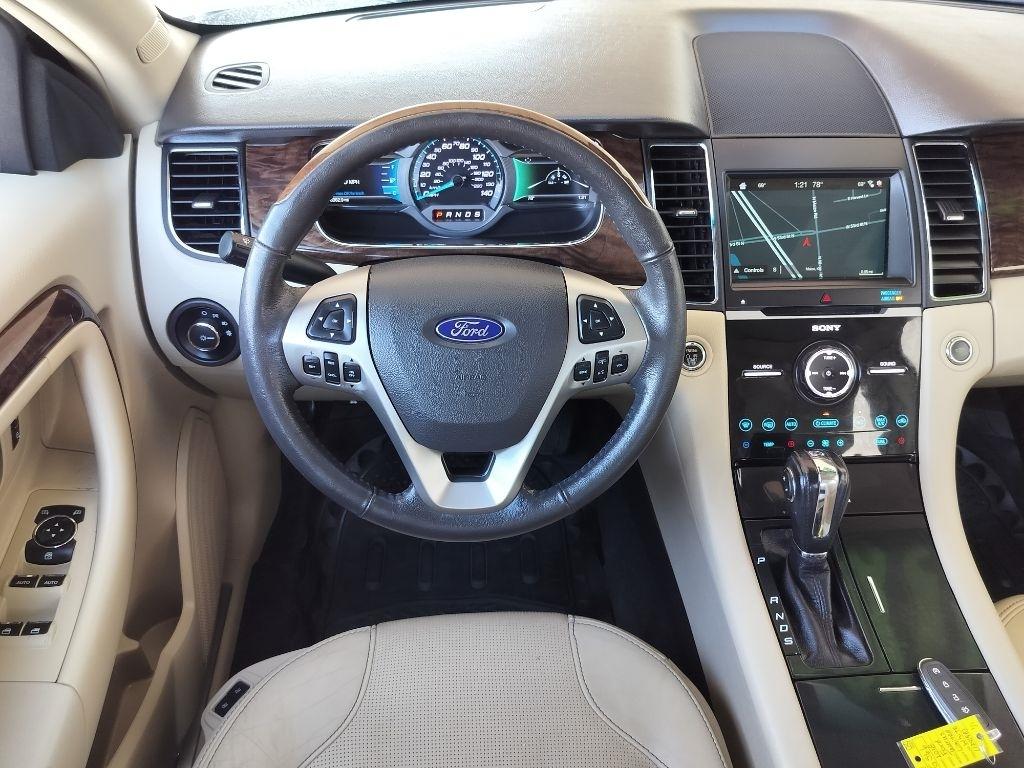 Ford Taurus Limited FWD 2018