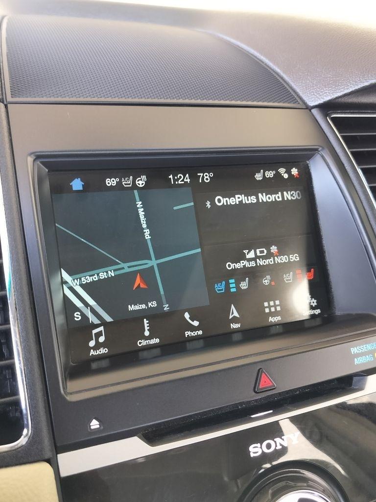 Ford Taurus Limited FWD 2018